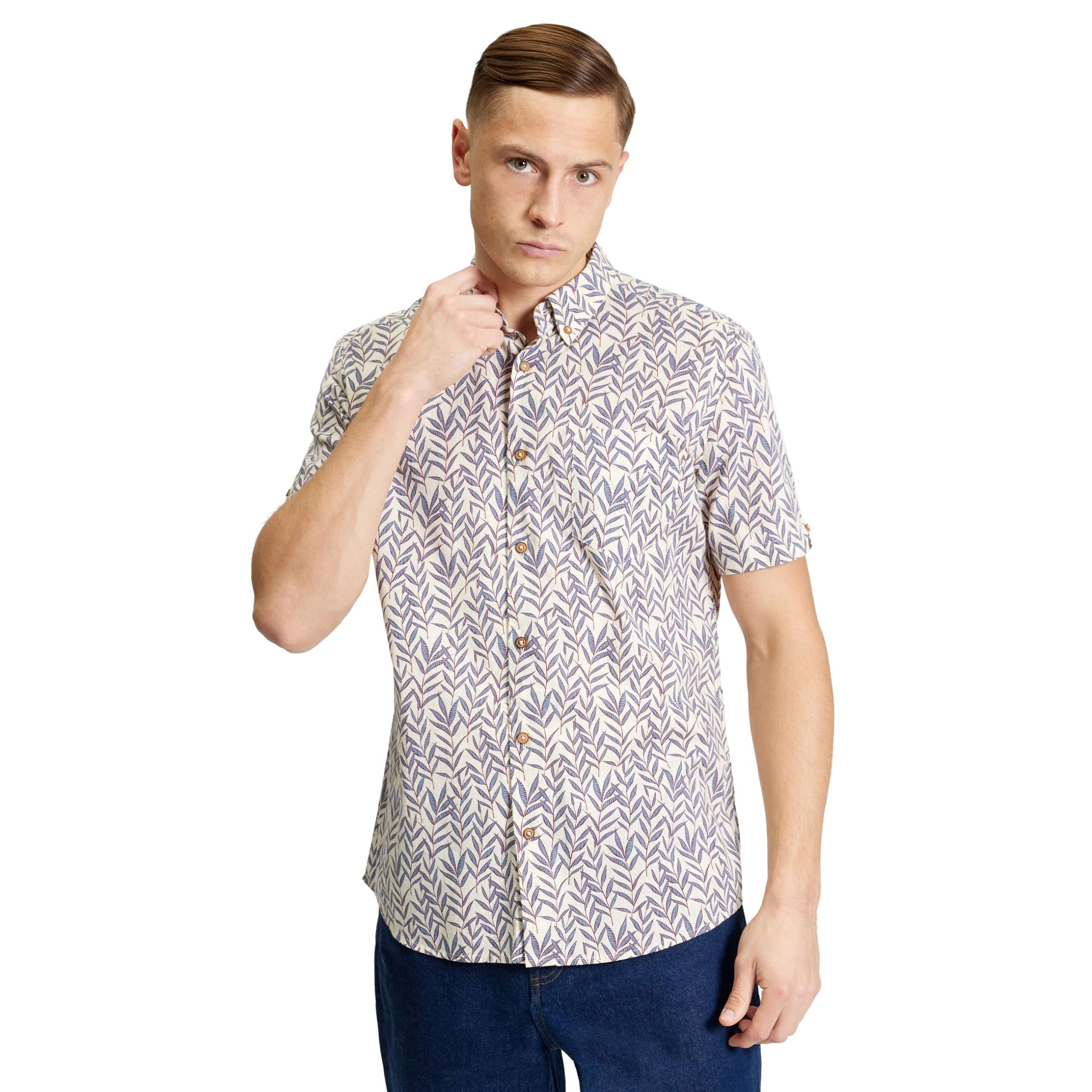 Ben-Sherman-leaf-print-shirt-front
